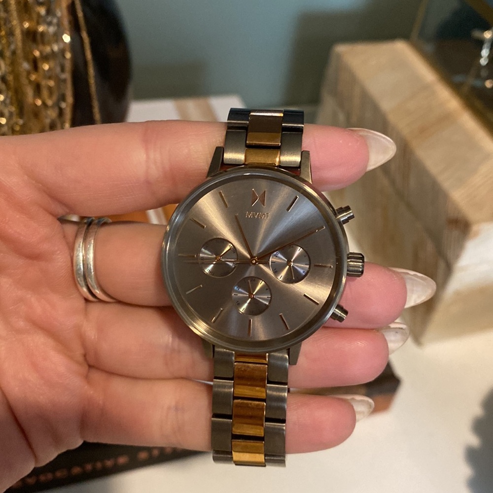 MVMT Watch - Picture 2 of 4